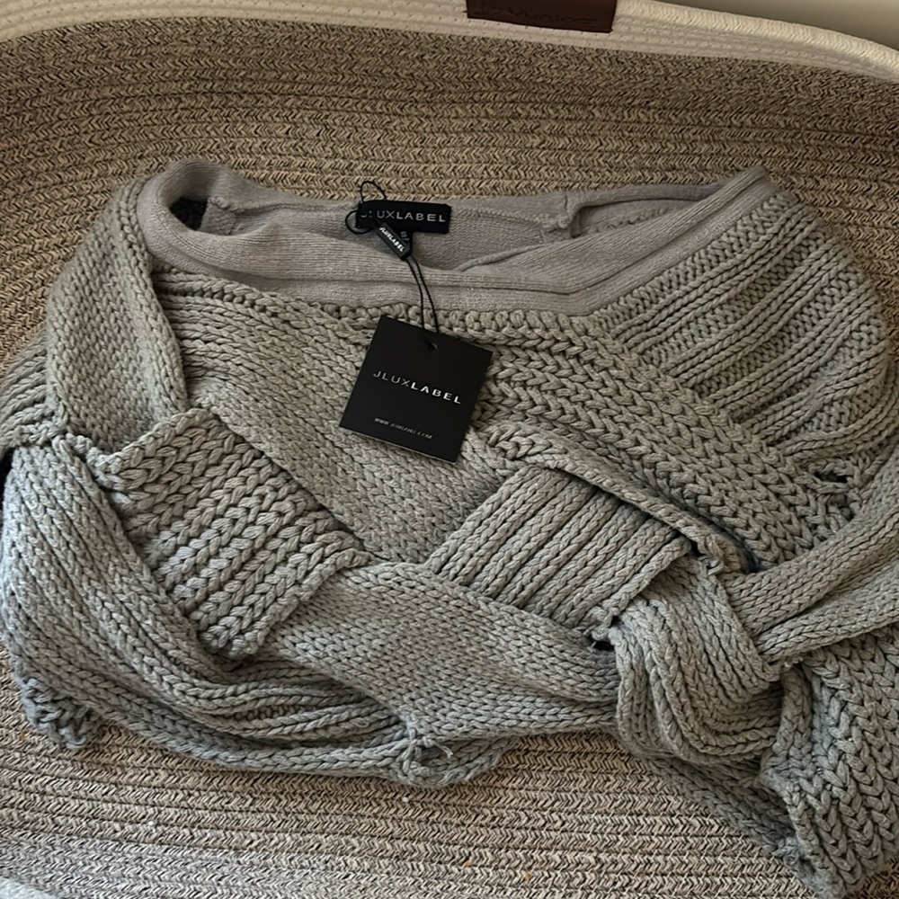 Grey knitted JLux Label set